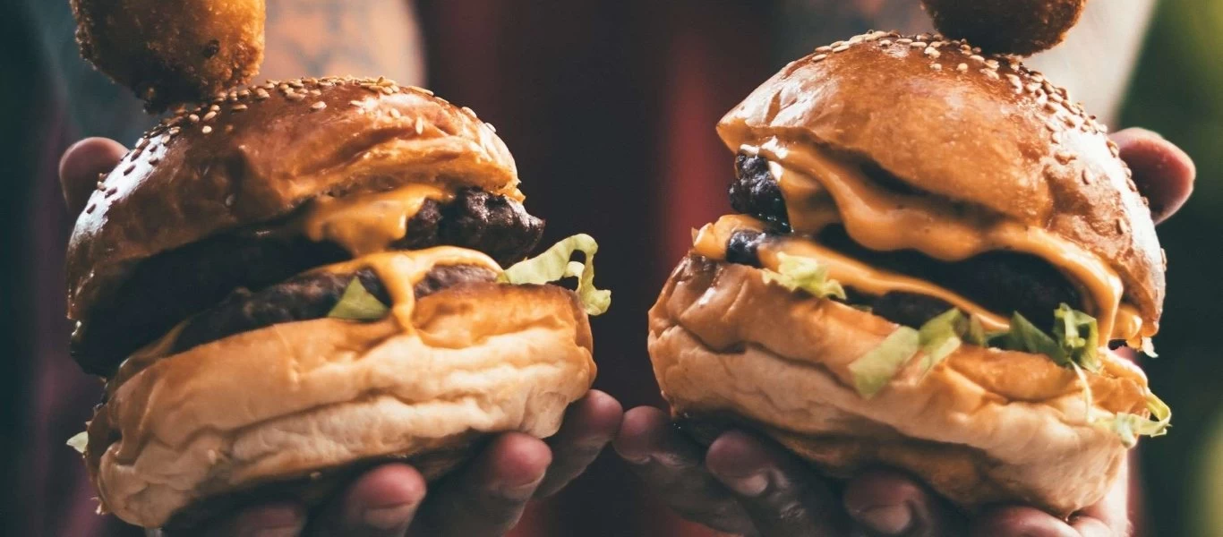 Στην Ολλανδία το πιο ακριβό μπέργκερ στον κόσμο - Πόσο κοστίζει (βίντεο)